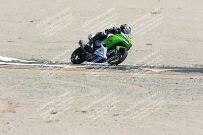 media/Oct-05-2025-CVMA (Sun) [[beeef4f201]]/Race 11-500-400(4)-350 Supersport/